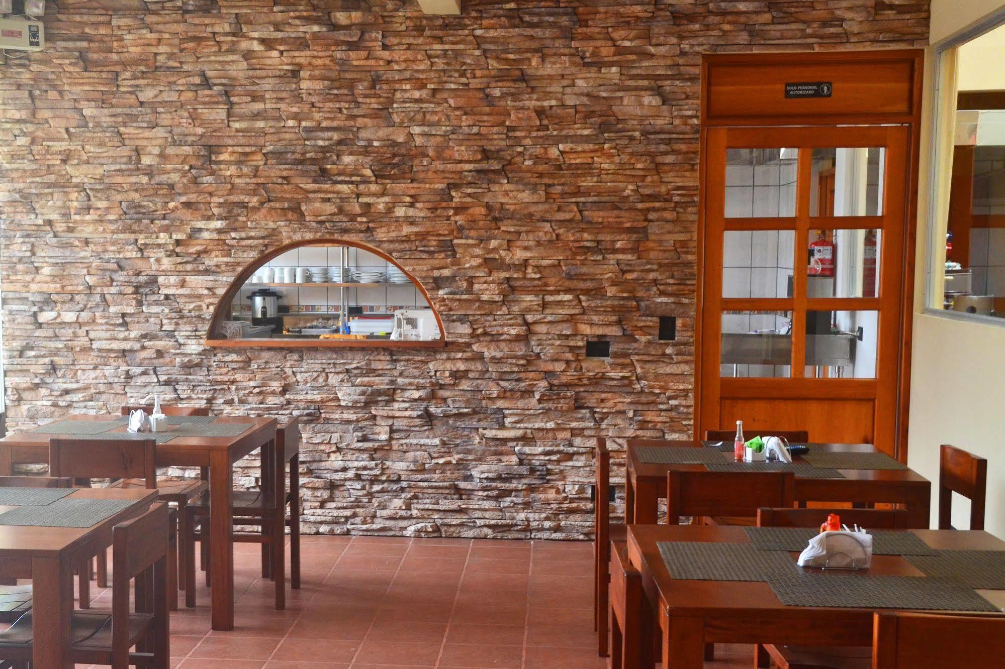 Hotel La Villa Quesada  Exterior photo